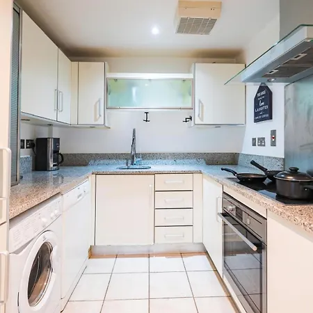 London Euston Luxury Apt Exterior photo